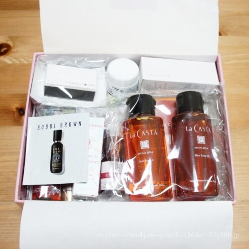 ラグジュアリーボックス阪急版の中身